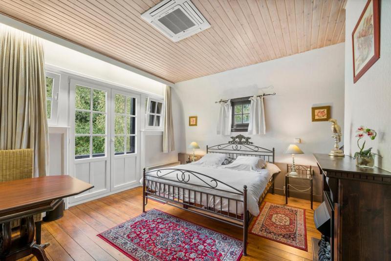 Hotel Kasteelhof 'T Hooghe Ieper Bagian luar foto