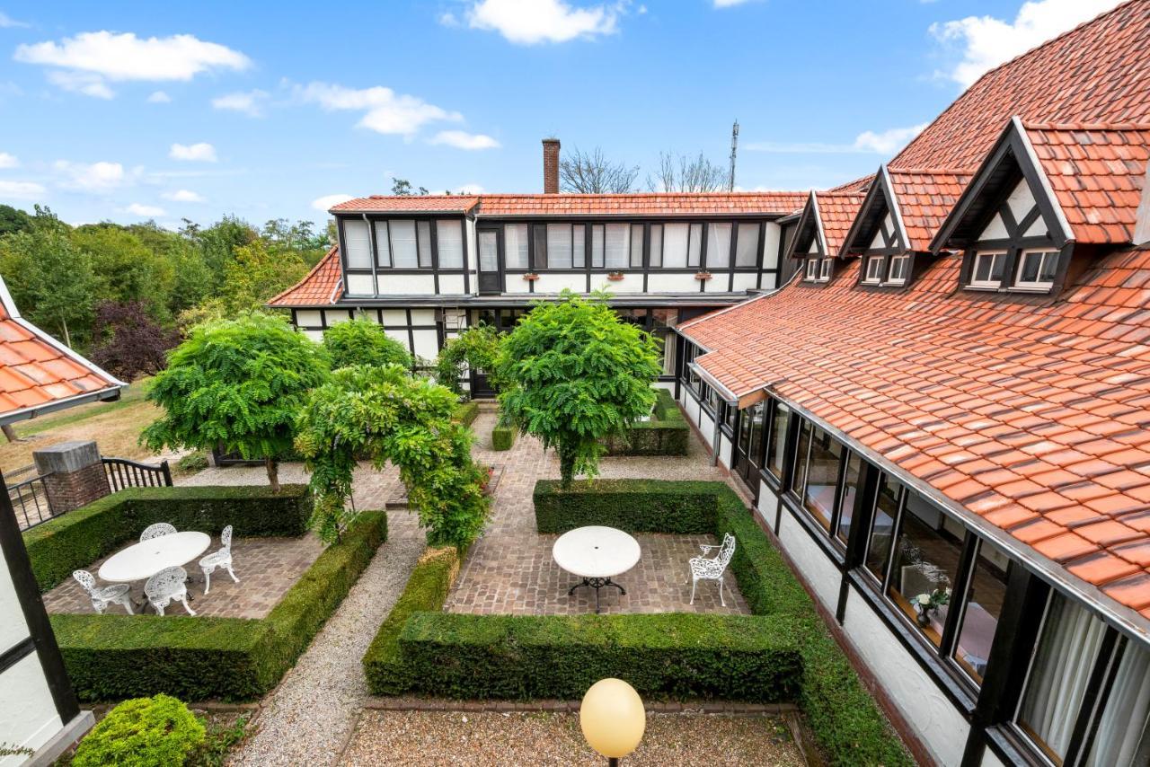 Hotel Kasteelhof 'T Hooghe Ieper Bagian luar foto