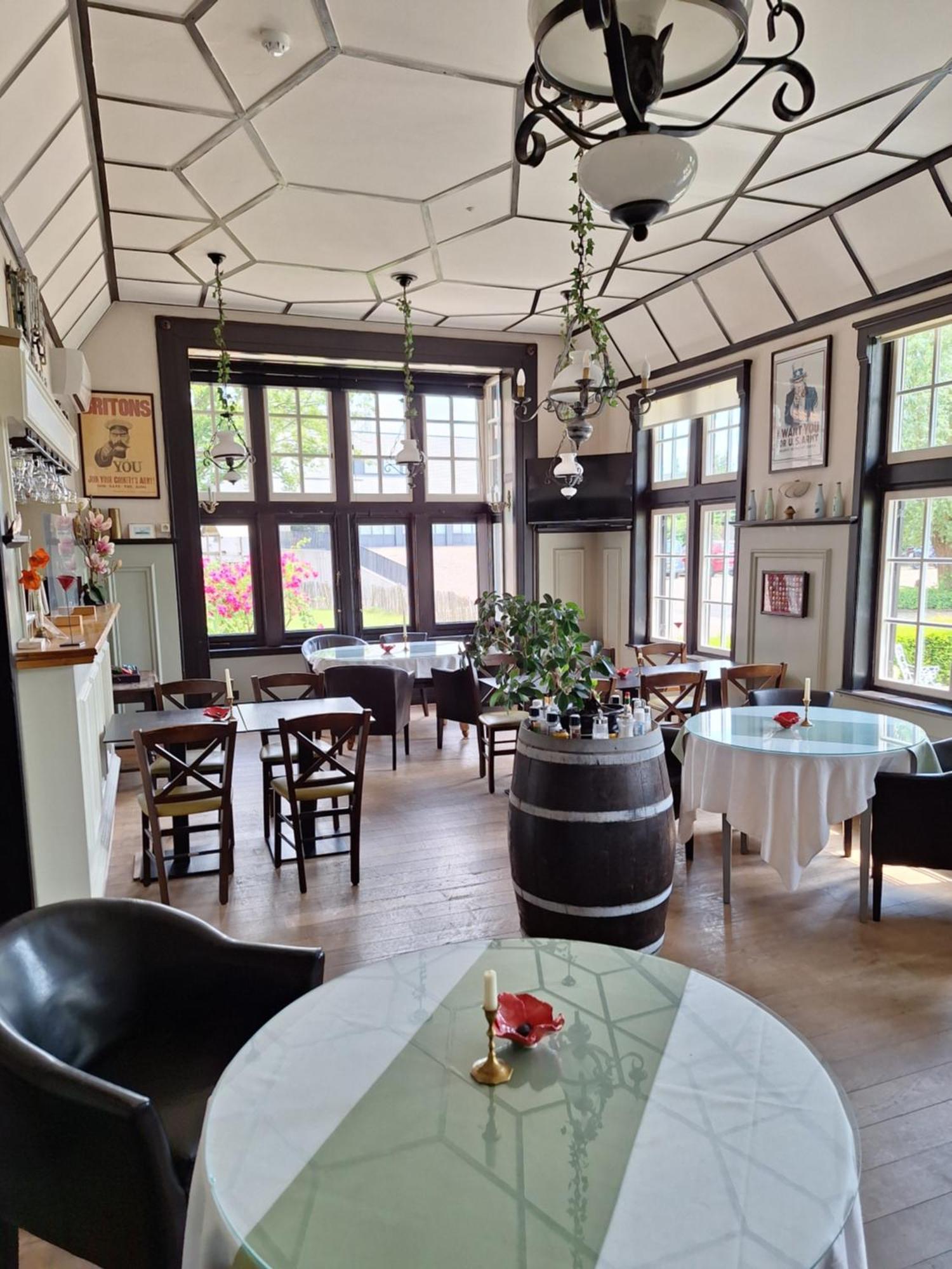 Hotel Kasteelhof 'T Hooghe Ieper Bagian luar foto